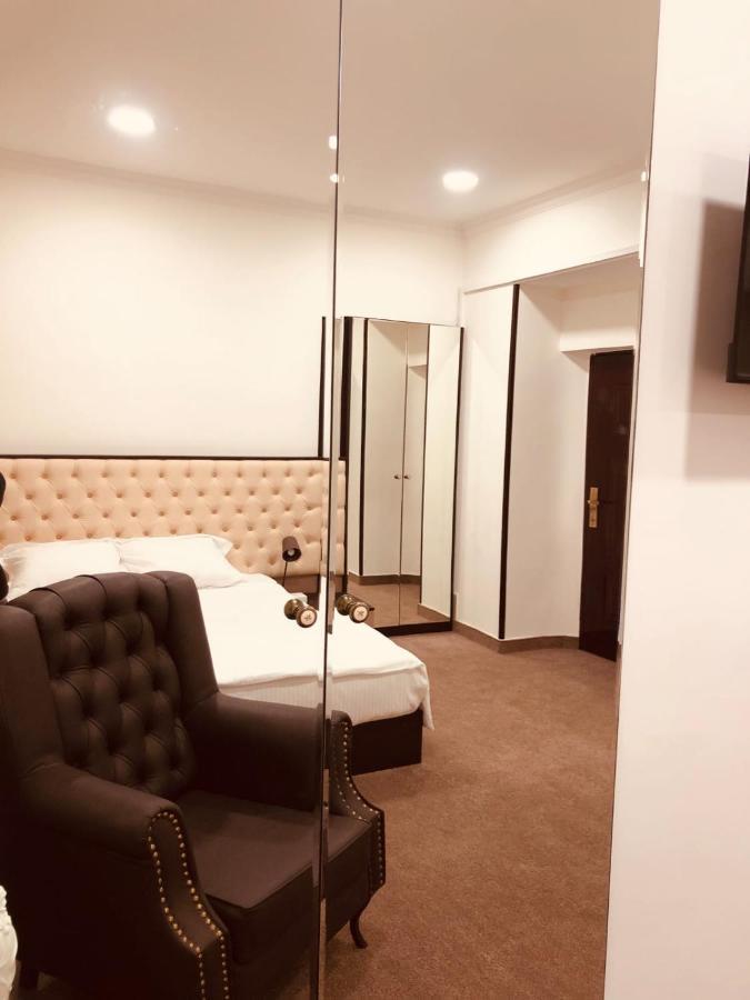 It Hotel Tumanyan Street Ereván Exterior foto